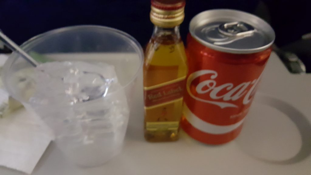 British Airways 747 - Drink Time!